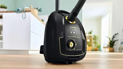 Пылесос Bosch BGL38GOLD 1700Вт черный/золотистый