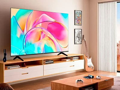 Телевизор QLED Hisense 43" 43E7KQ Frameless черный 4K Ultra HD 60Hz DVB-T DVB-T2 DVB-C DVB-S DVB-S2 USB WiFi Smart TV (RUS)